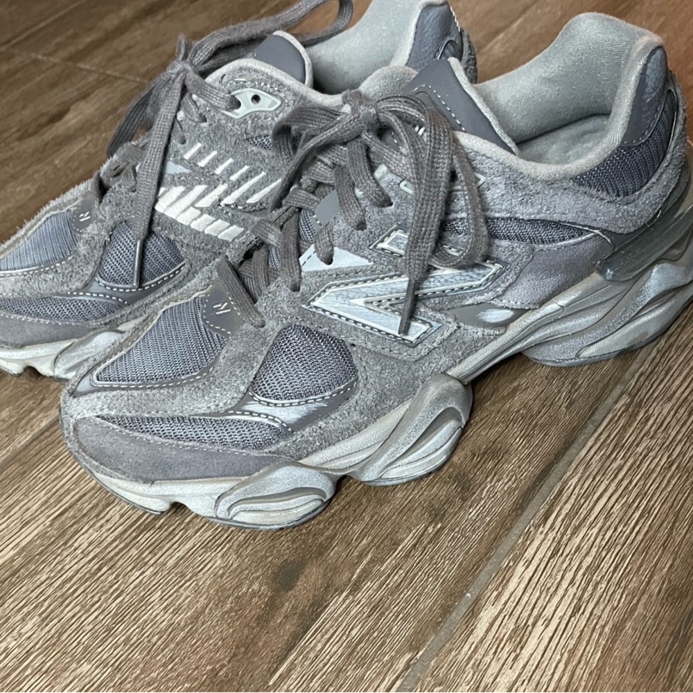 New Balance Gray Sneakers